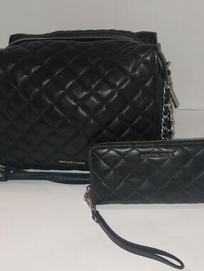 Michael Kors EX-Large Quilted Bag & Wallet